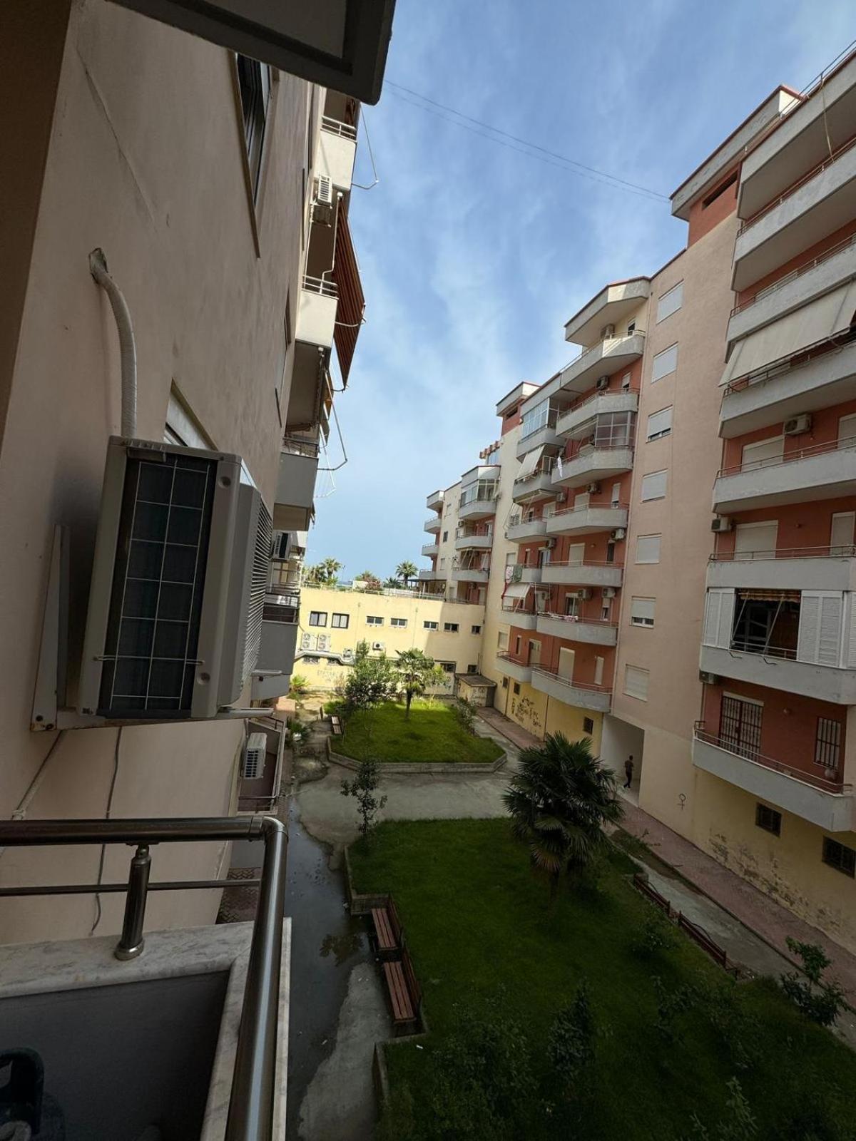Renting House Vlorë Exterior foto